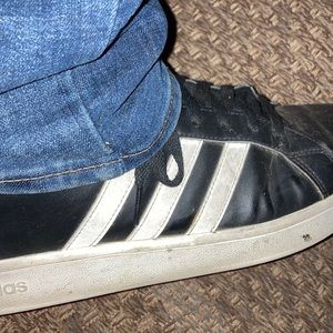 Meet your Posher, James